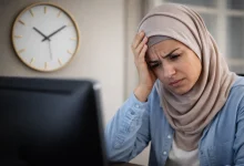 عادات استخدام الكمبيوتر التي تضيع وقتك يوميًا