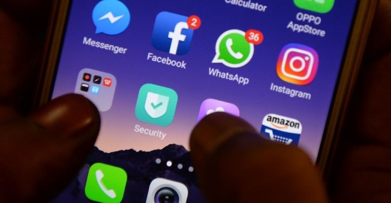 فيس بوك تخطط لدمج خدمة الرسائل في تطبيقات واتس اب وانستجرام وماسنجر