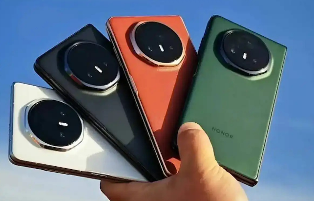 كيف يعيد HONOR Magic V3 تعريف الهواتف القابلة للطي