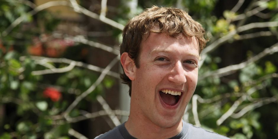 مؤسس فيس بوك يعترف بارتكاب أخطاء في فضيحة كمبردج أناليتيكا ويتعهد بمزيد من الاصلاحات