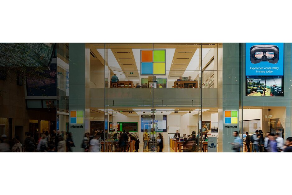 مايكروسوفت تقرر استمرار غلق متاجرها حول العالم والاكتفاء بالبيع عبر الانترنت 1 مايكروسوفت تقرر استمرار غلق متاجرها حول العالم والاكتفاء بالبيع عبر الانترنت