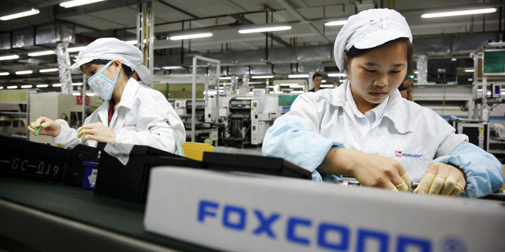 تقرير : استمرار اغلاق مصانع فوكسكون في الصين يهدد مبيعات الايفون 3