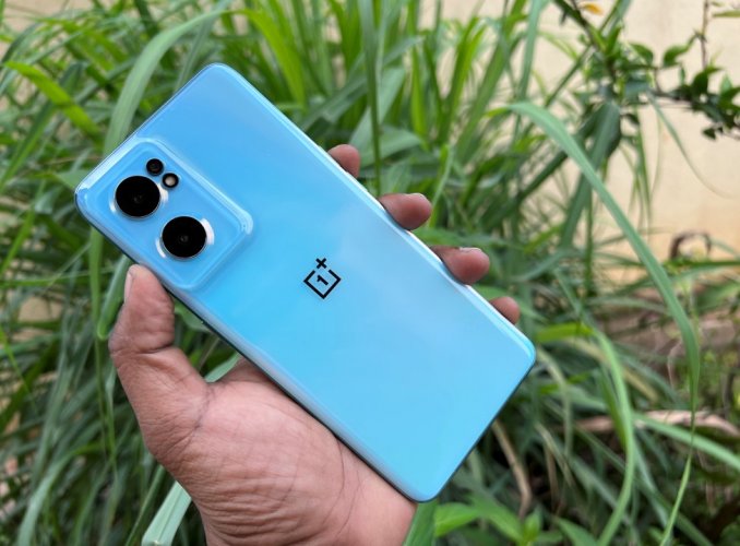 OnePlus تعد بأربع سنوات من التحديثات الرئيسية لهواتفها الرائدة في 2023 9